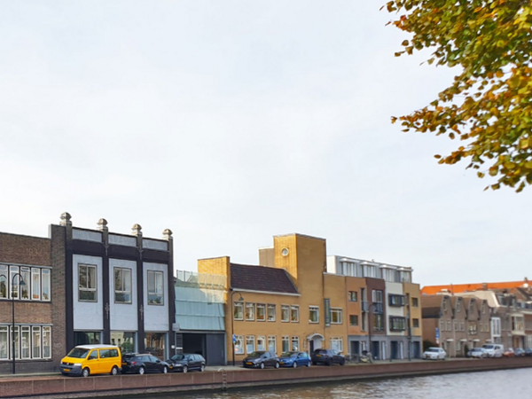 Bedrijfslocatie aan de Geestbrugkade