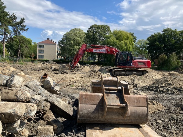 Sloopwerkzaamheden voormalige Marimbahal